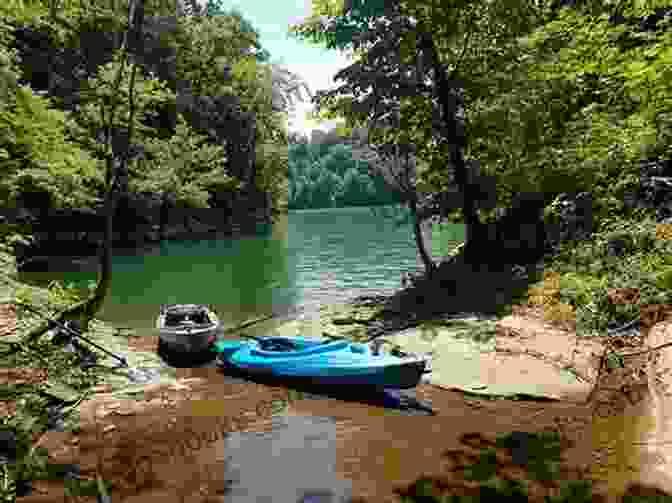 Kayaking On Lake Cumberland, Offering A Unique Perspective Of The Stunning Scenery And Abundant Wildlife. Around Lake Cumberland (Images Of America)