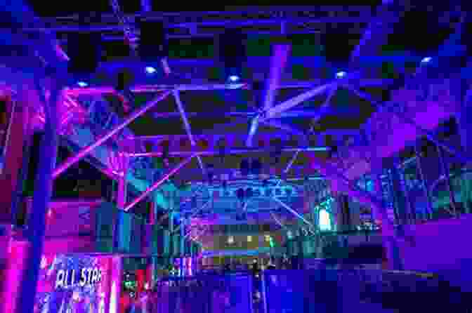 RISE Rooftop Houston Dance Club Houston Nightlife Chat: Entertainment Nightclub Guide For Stuff To Do In Houston